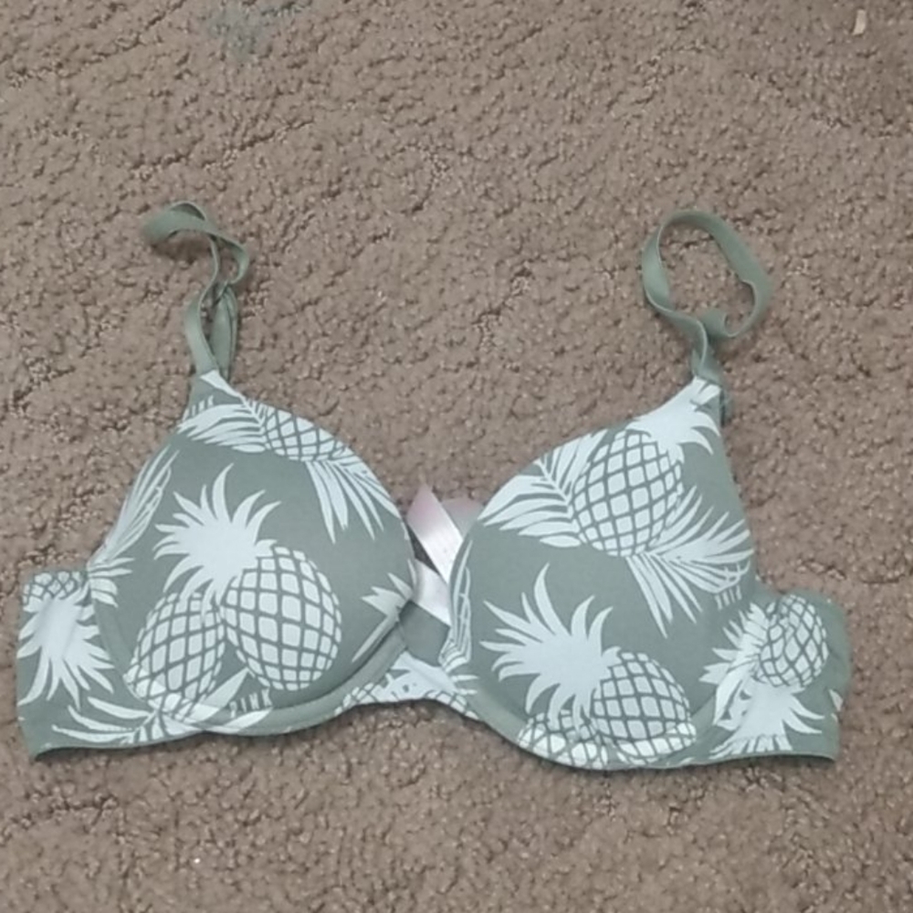 Victoria secret 34a